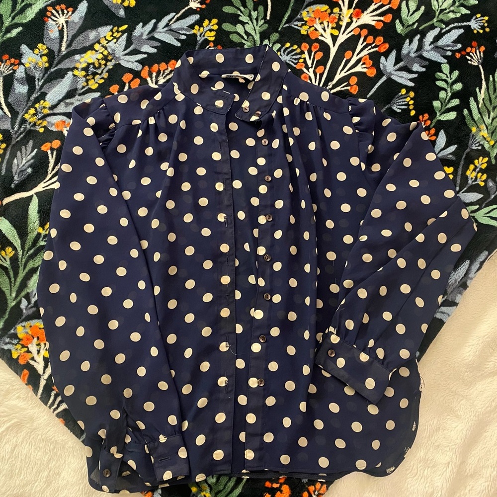 Navy Blue sheer animal print blouse. S Work casual vintage cute Campus Casual